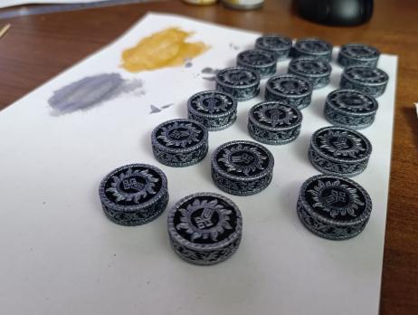 Фишки для нард с индивидуальным дизайном